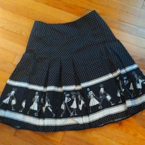 - -Vintage black w white polka dots fit and flare pleated novelty print ski…